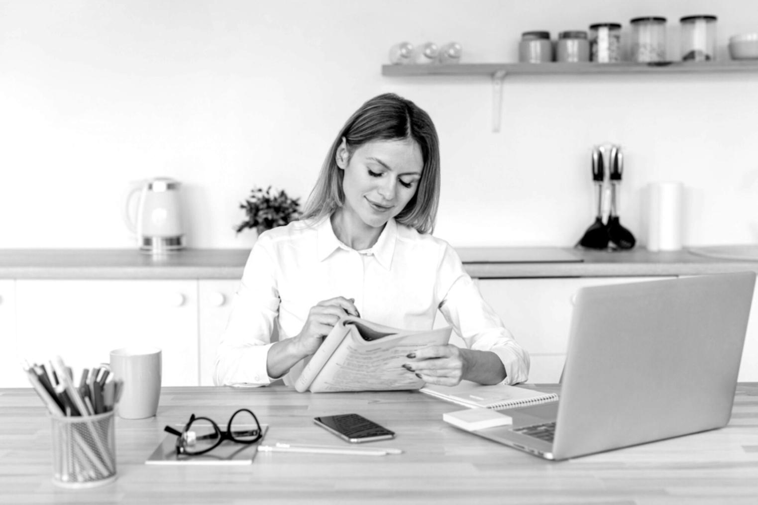 Interface utilisateur moderne d'application de gestion budgétaire